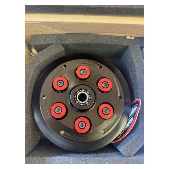 embrayage-anti-dribble-mv-agusta-675_2.webp